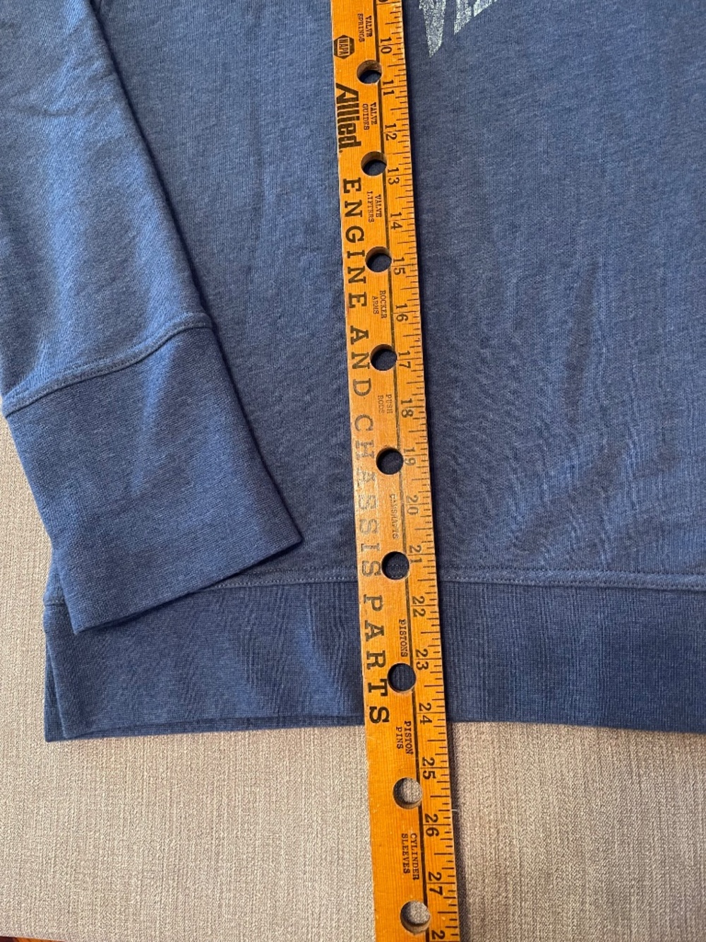 Vineyard Vines Women's Sweatshirt Pullover XL - Picture 5 of 11
